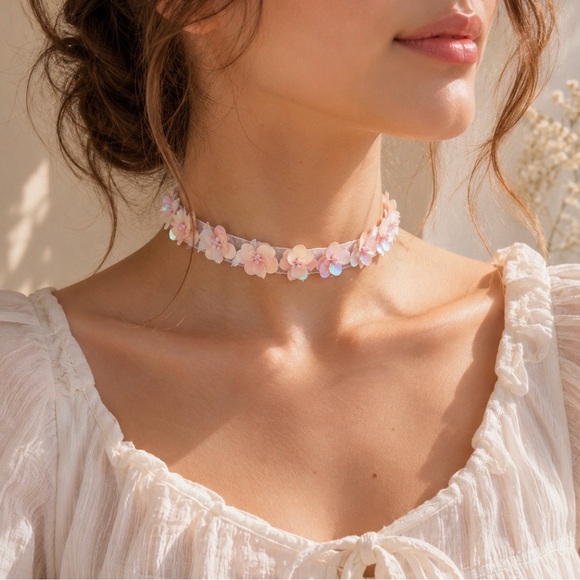 Vintage Jewelry - Vintage Iridescent Floral Sequin Choker Necklace Y2K Coquette Fairycore